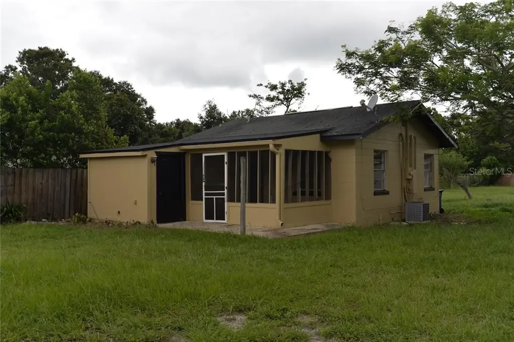 1121 Fairfax Street NE Winter Haven FL 33881