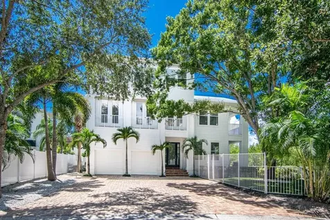 5101 W San Jose Street Tampa FL 33629
