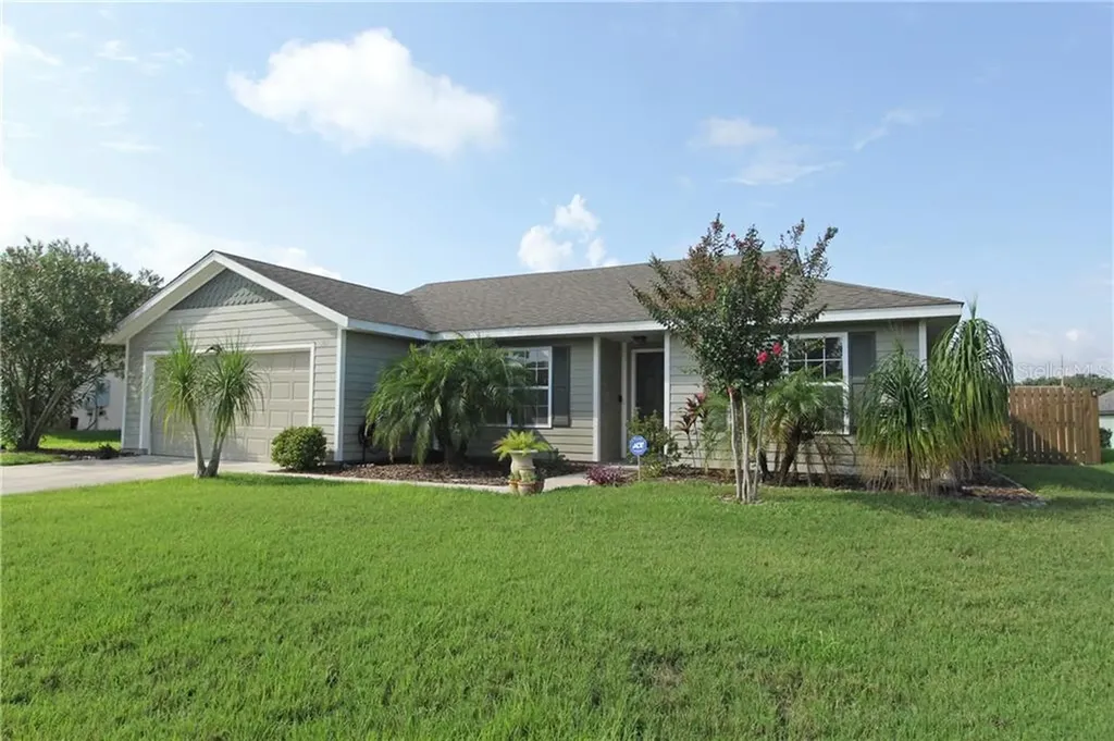 505 Tortola Avenue Tavares FL 32778