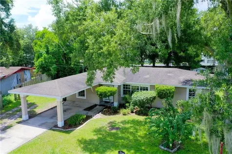744 31st Court NW Winter Haven FL 33881