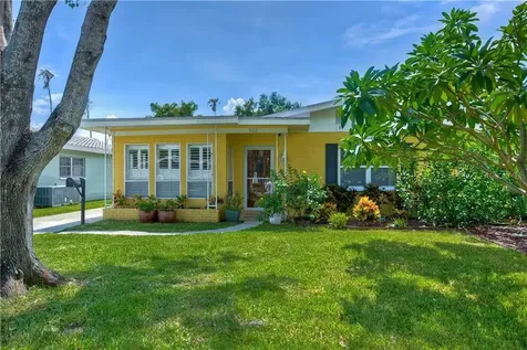 522 Columbia Drive Tampa FL 33606