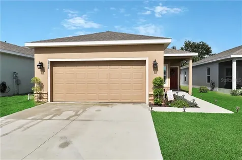 2925 Whispering Trails Drive Winter Haven FL 33884