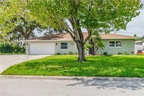 5559 21st Avenue N St Petersburg FL 33710