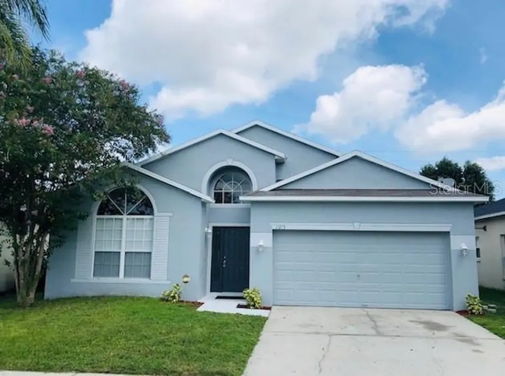 11215 Spinning Reel Circle Orlando FL 32825
