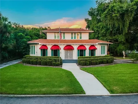 3830 4th Street S St Petersburg FL 33705