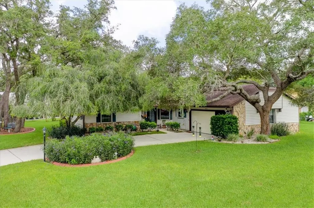 1472 Autumn Road Spring Hill FL 34608
