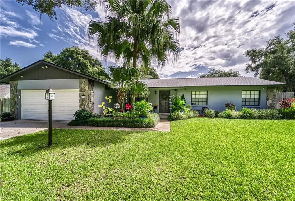 8622 Dee Circle Riverview FL 33569