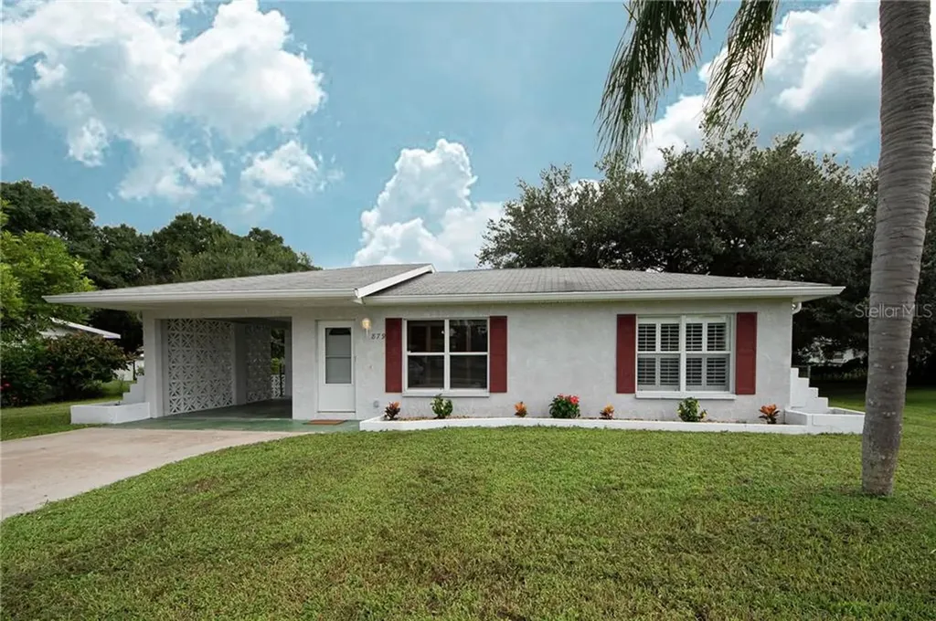 879 E Seminole Drive Venice FL 34293