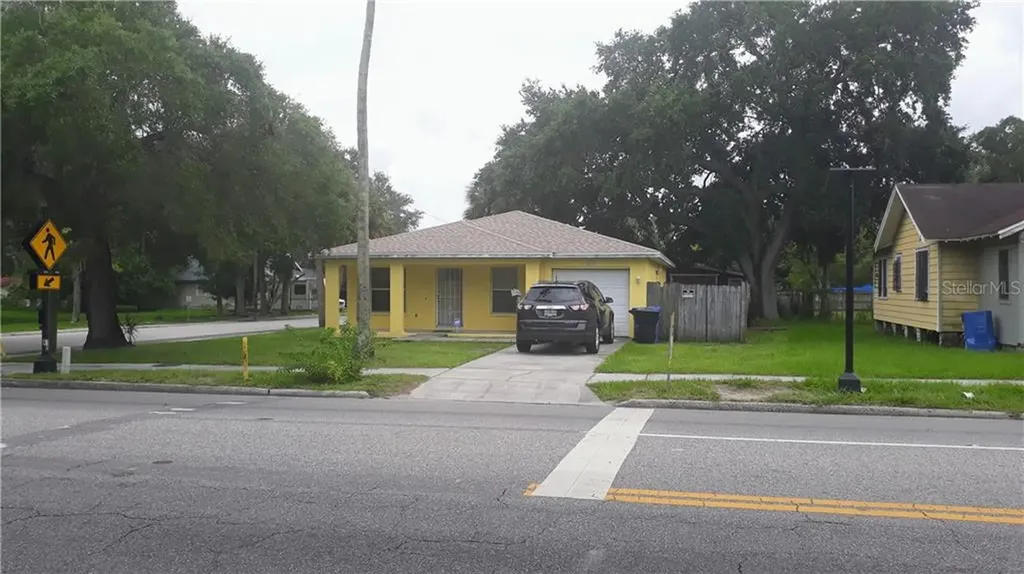 1300 18th Avenue S St Petersburg FL 33705