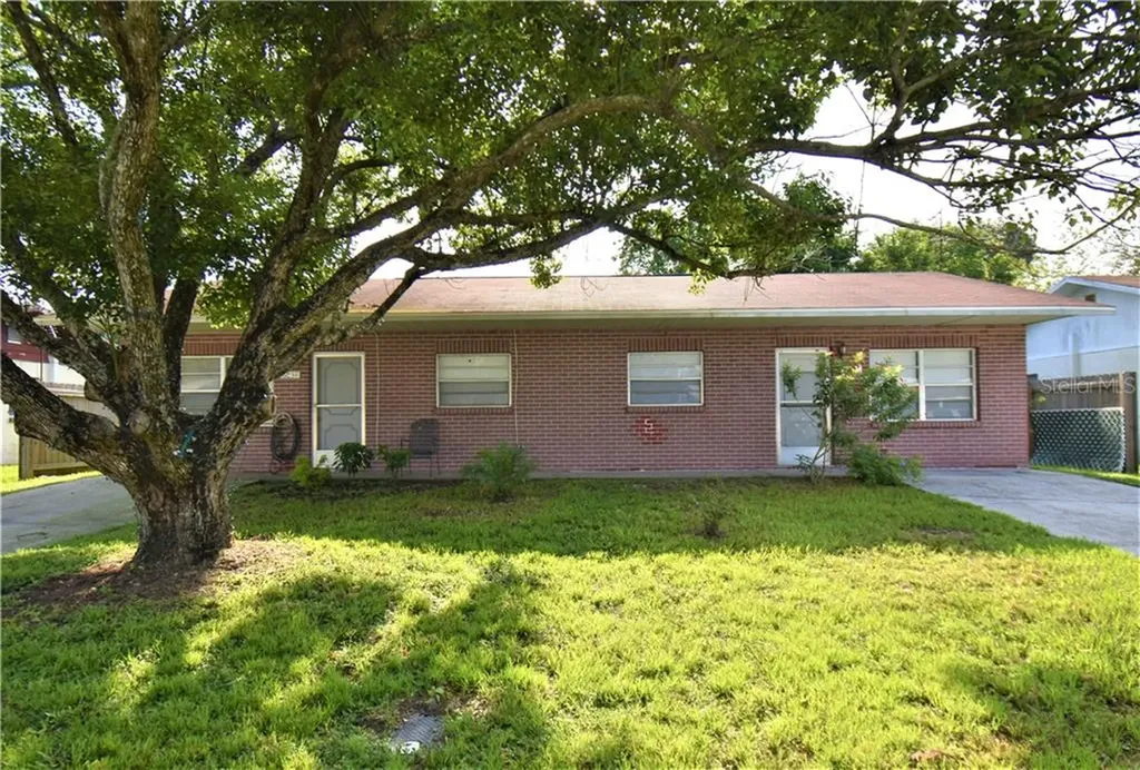 6030-6034 9th Street Zephyrhills FL 33542