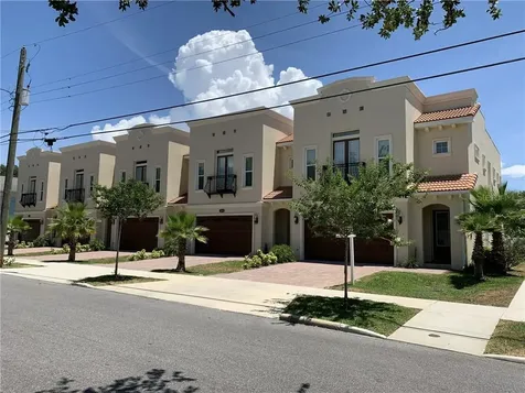 3226 W Empedrado Street Tampa FL 33629