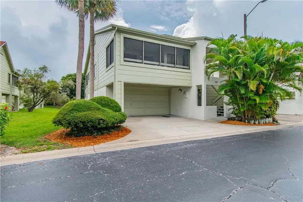 2357 Hanover Drive Dunedin FL 34698