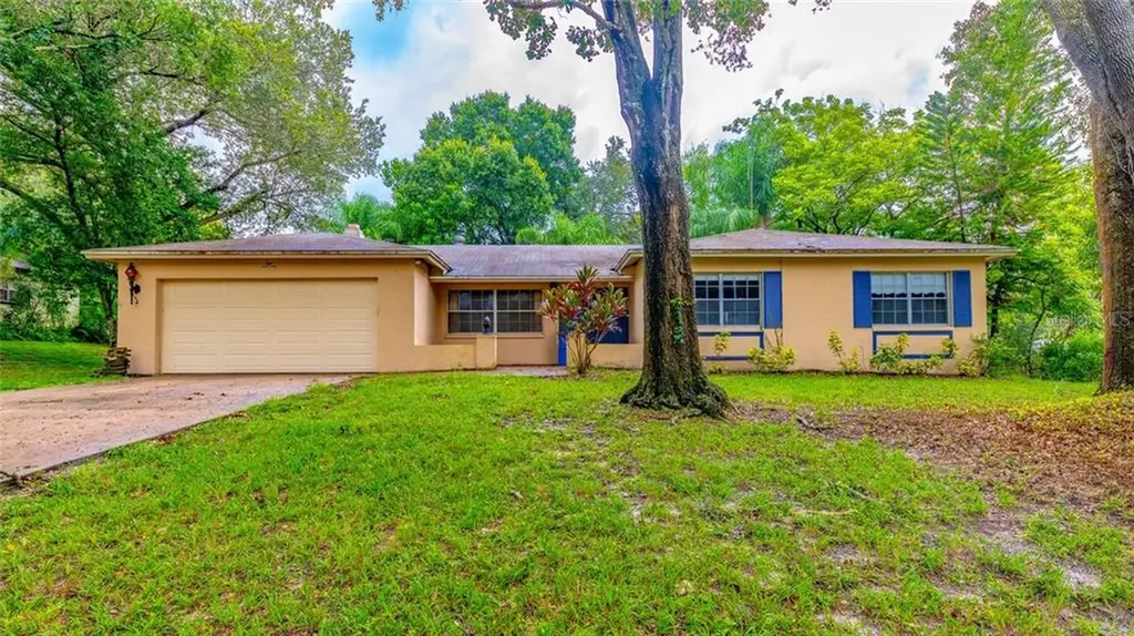 1014 Lady Guinevere Drive Valrico FL 33594