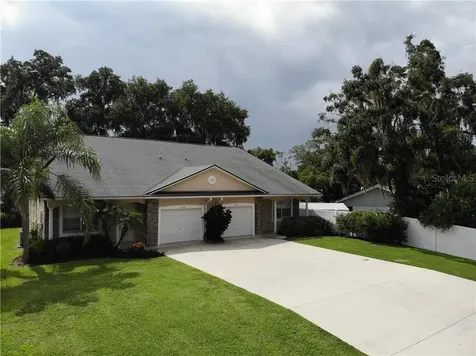 1052 Towering Oaks Court Lakeland FL 33813