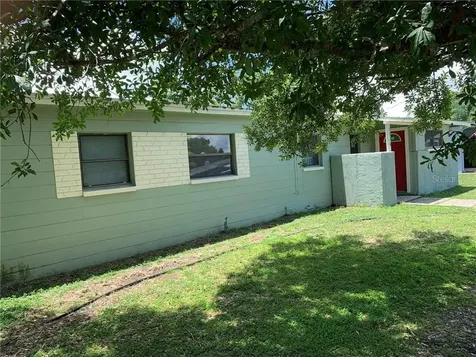 7514 17th Way N St Petersburg FL 33702