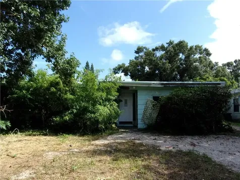 1884 Mckinley Street Clearwater FL 33765