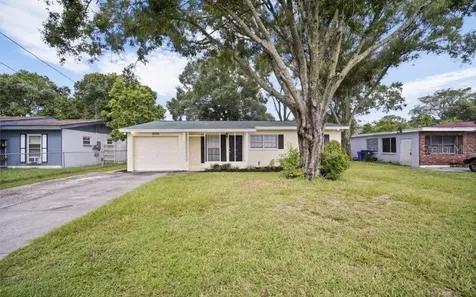 8506 Tupelo Drive Tampa FL 33637