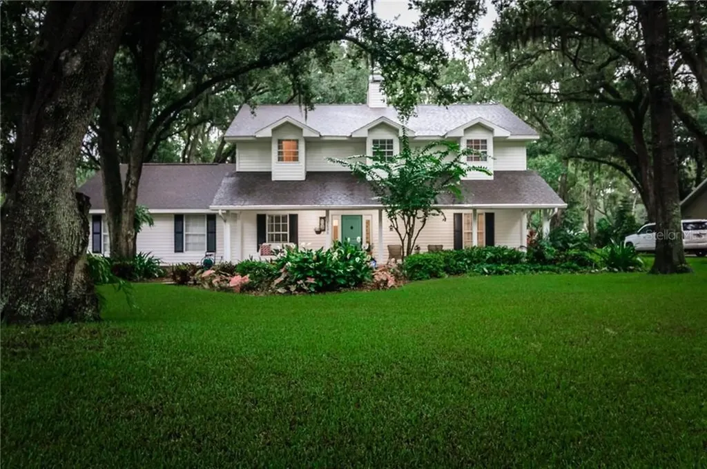 1135 Longwood Oaks Boulevard Lakeland FL 33811
