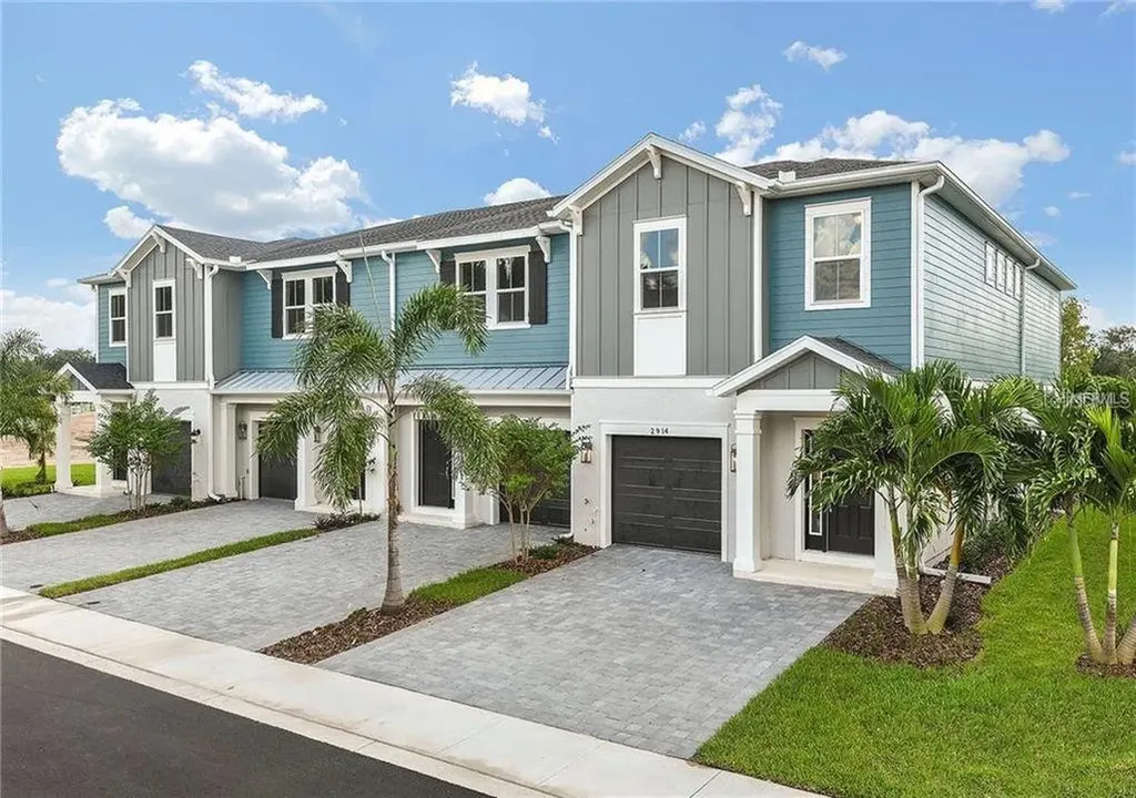 2879 Grand Kemerton Place Tampa FL 33618