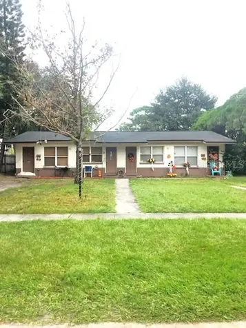 557 73rd Avenue N St Petersburg FL 33702