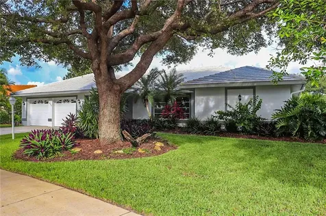 1017 Beckley Circle Venice FL 34292