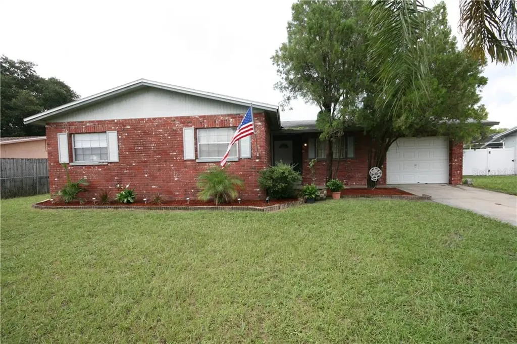 6413 Golden Drive Tampa FL 33634