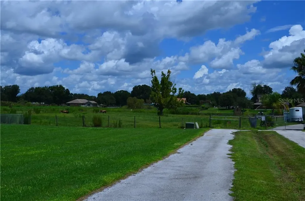 2914 Mayday Drive Plant City FL 33565