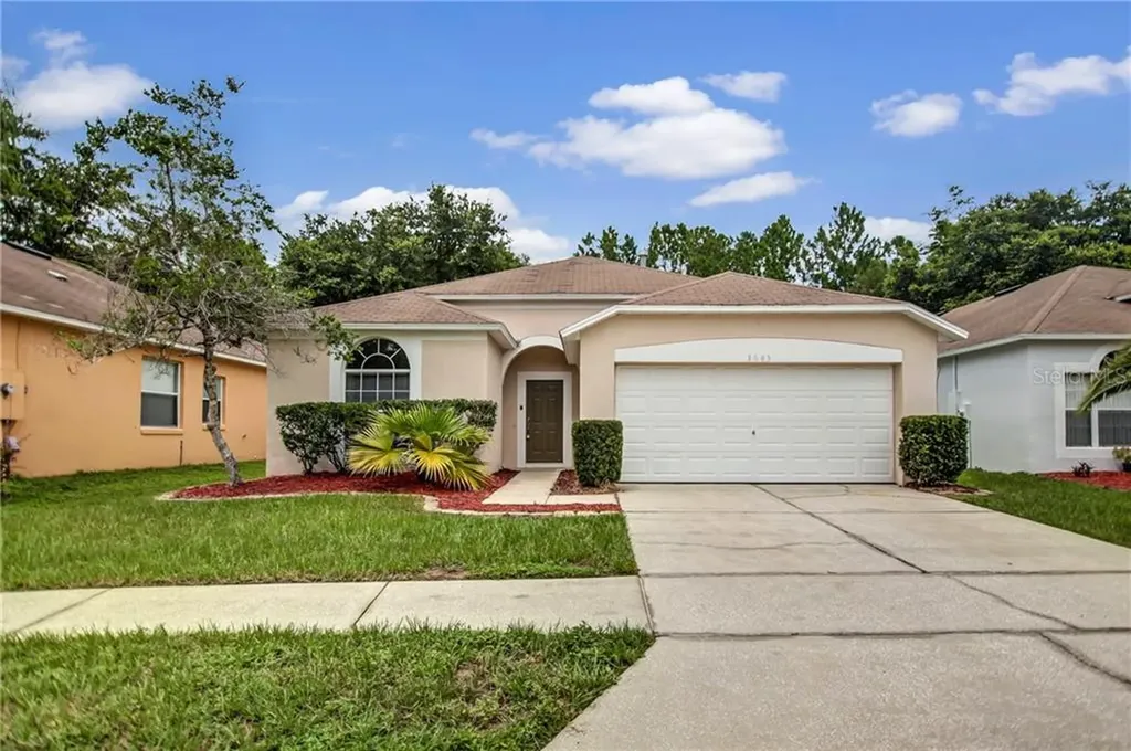 3643 Cinnamon Fern Loop Clermont FL 34714
