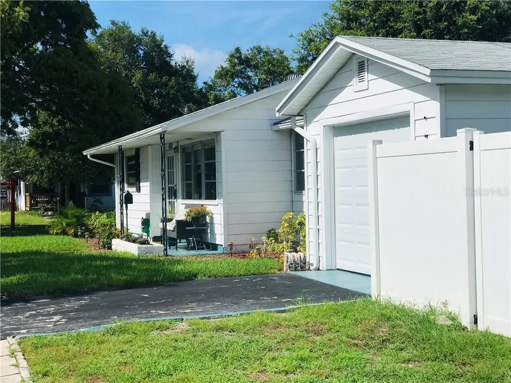450 50th Street N St Petersburg FL 33710