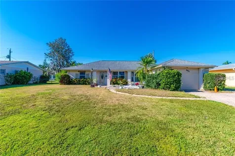 3135 Gulf Gate Drive Sarasota FL 34231