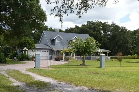 7706 W Knights Griffin Road Plant City FL 33565