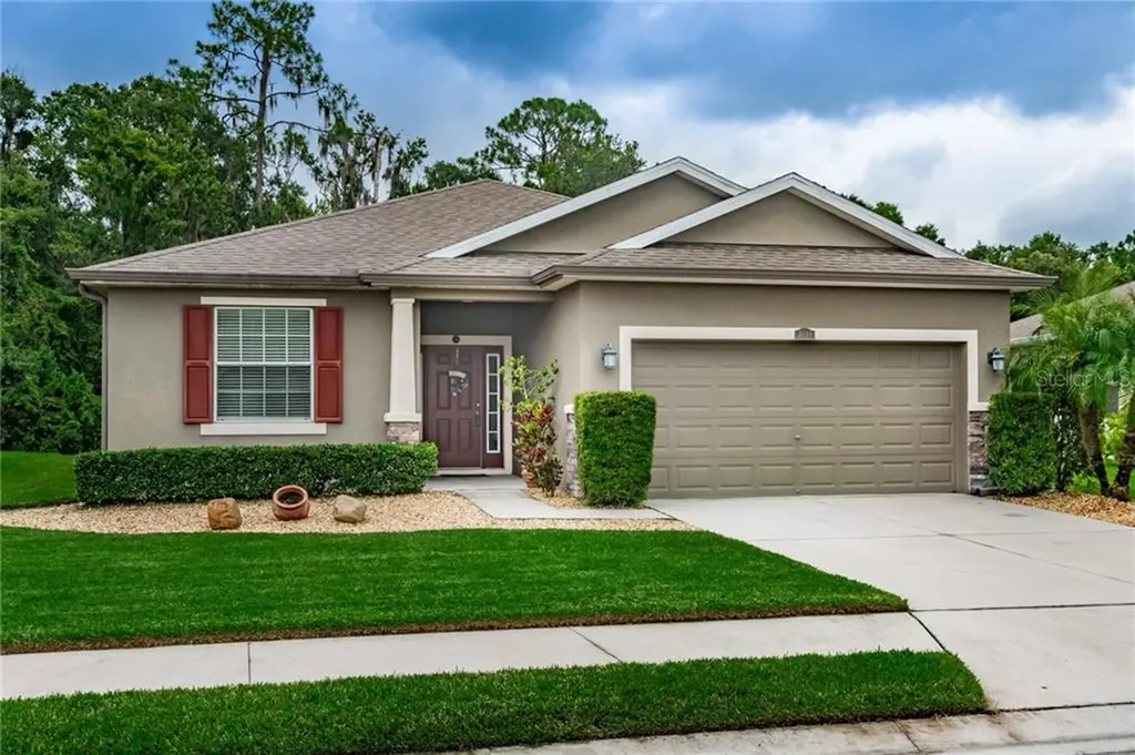 2706 Holly Bluff Court Plant City FL 33566