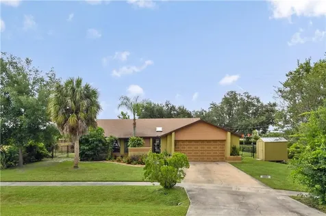 1981 Summer Court Kissimmee FL 34744