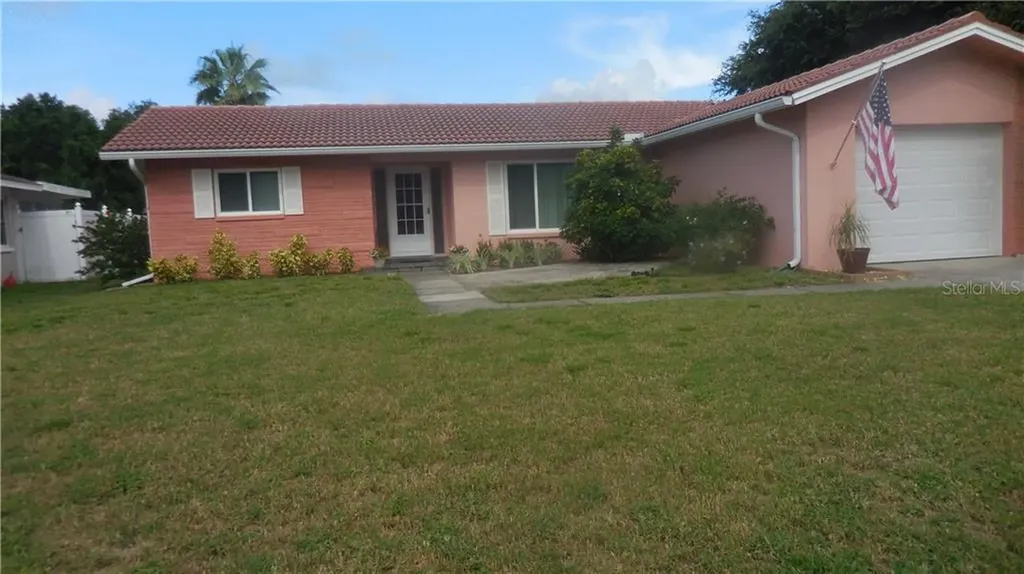 2515 Blackwood Circle Clearwater FL 33763