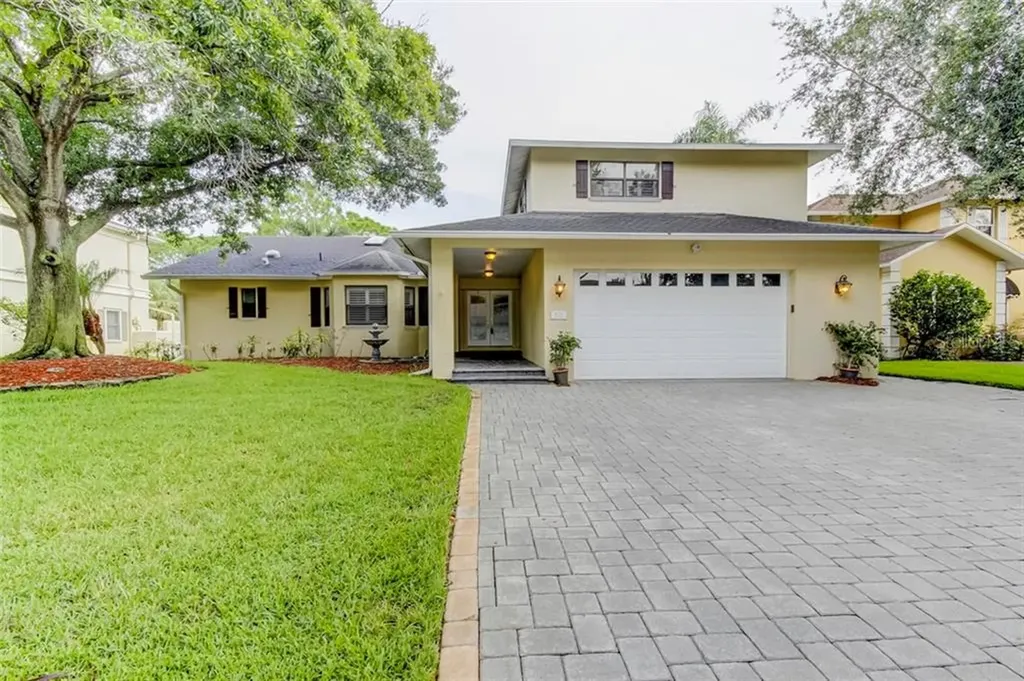 825 Marco Drive NE St Petersburg FL 33702