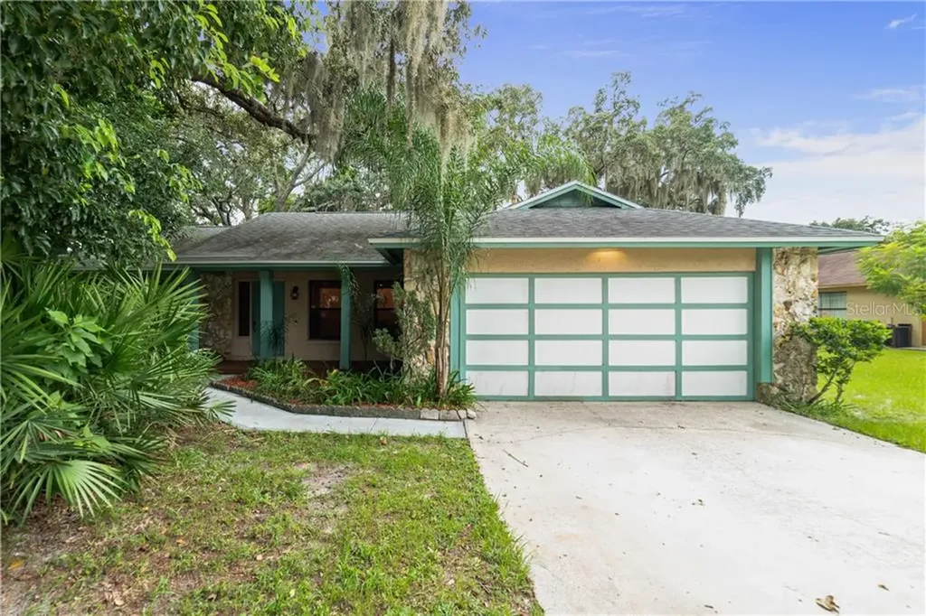 4135 Watermill Avenue Orlando FL 32817