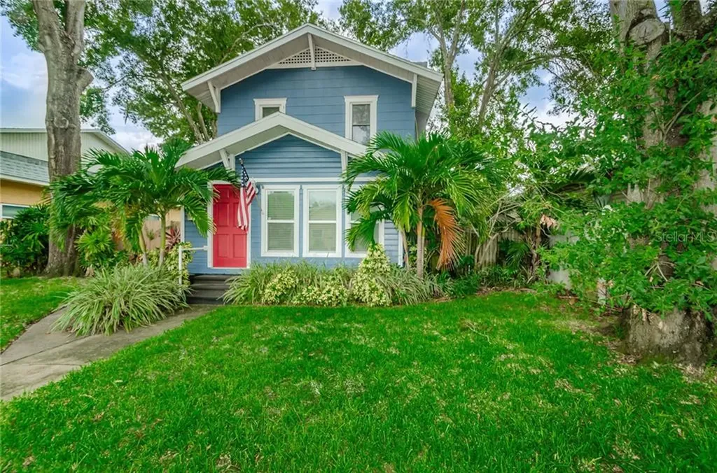 1057 22nd Avenue N St Petersburg FL 33704