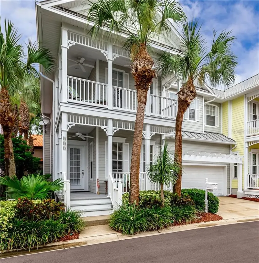 910 Hemingway Circle Tampa FL 33602