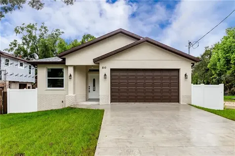 810 W Hiawatha Street Tampa FL 33604