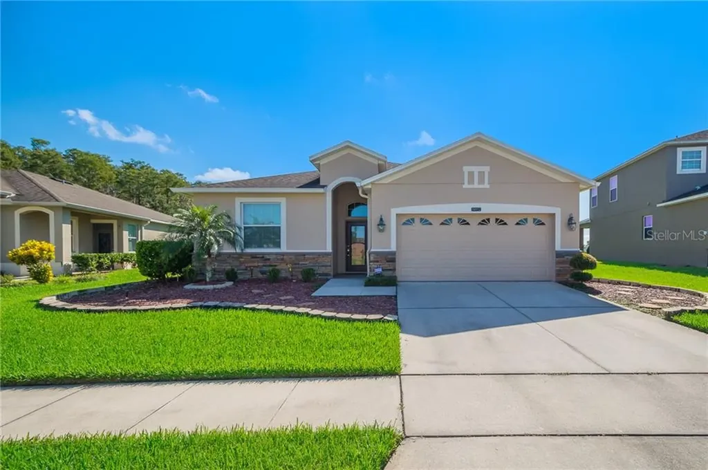 14112 Queenside Street Orlando FL 32824