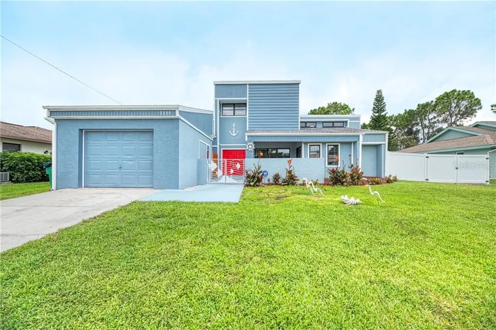 9335 Casa Grande Avenue Englewood FL 34224