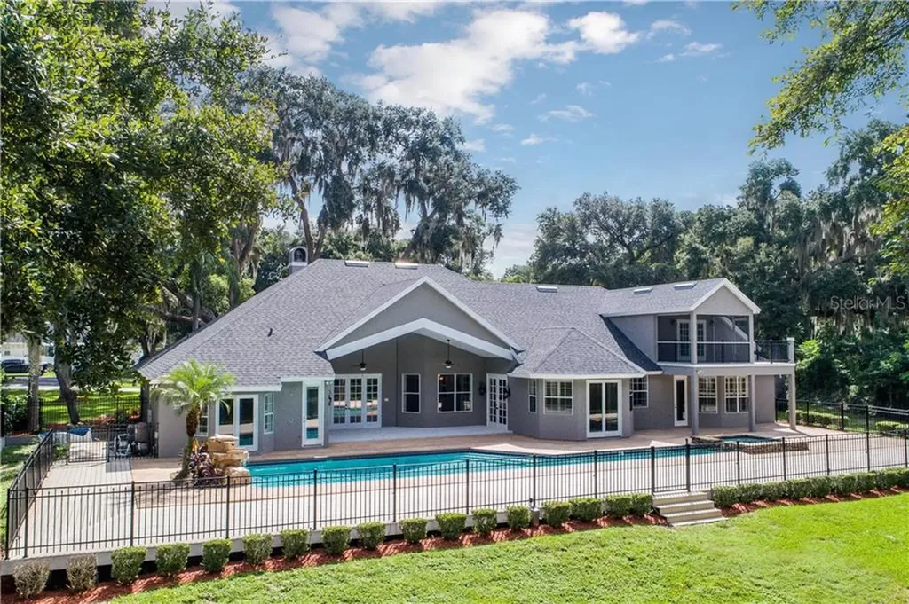 34023 Parkview Avenue Eustis FL 32736