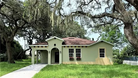 707 W Juneau Street Tampa FL 33604