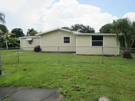 3019 SE 38th Avenue Okeechobee FL 34974