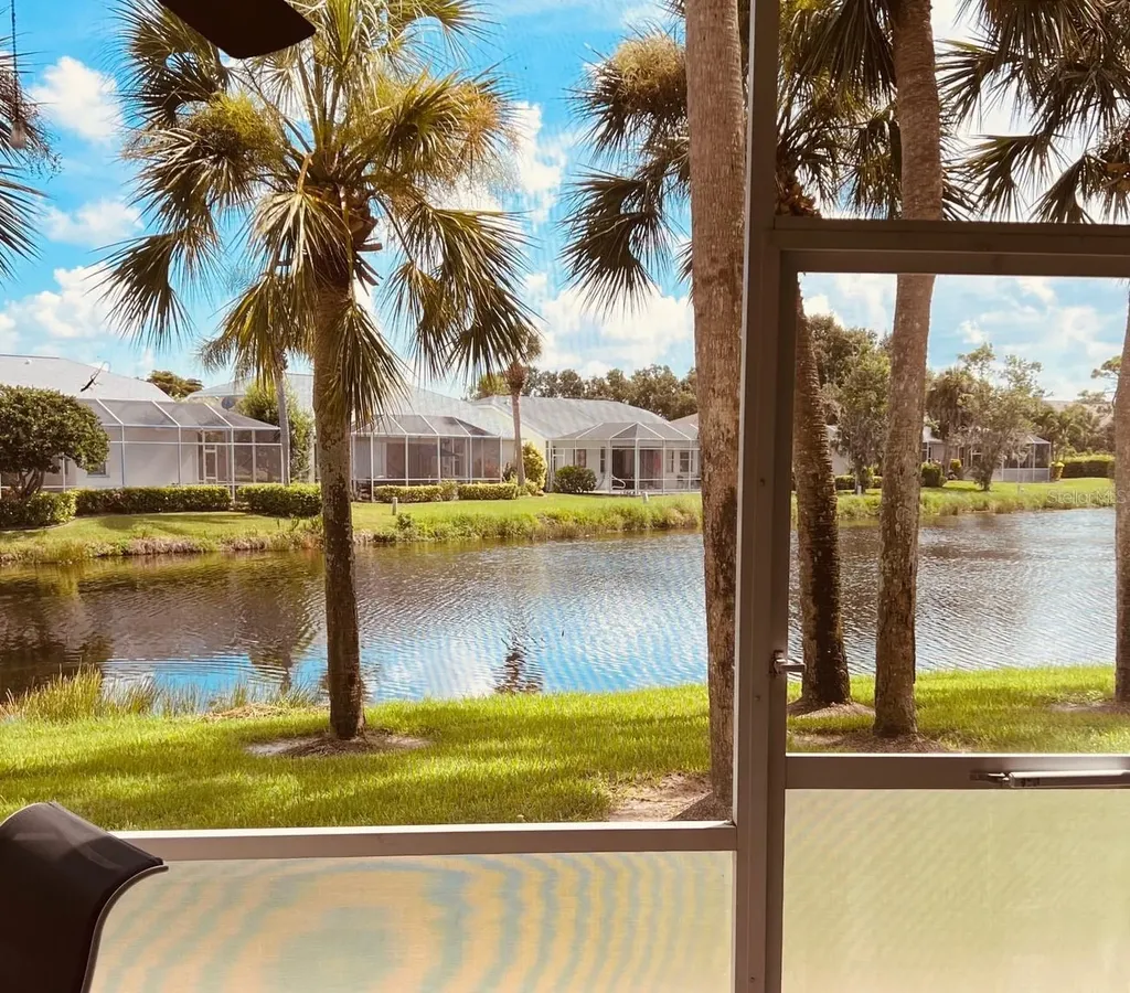 9300 Clubside Circle Sarasota FL 34238