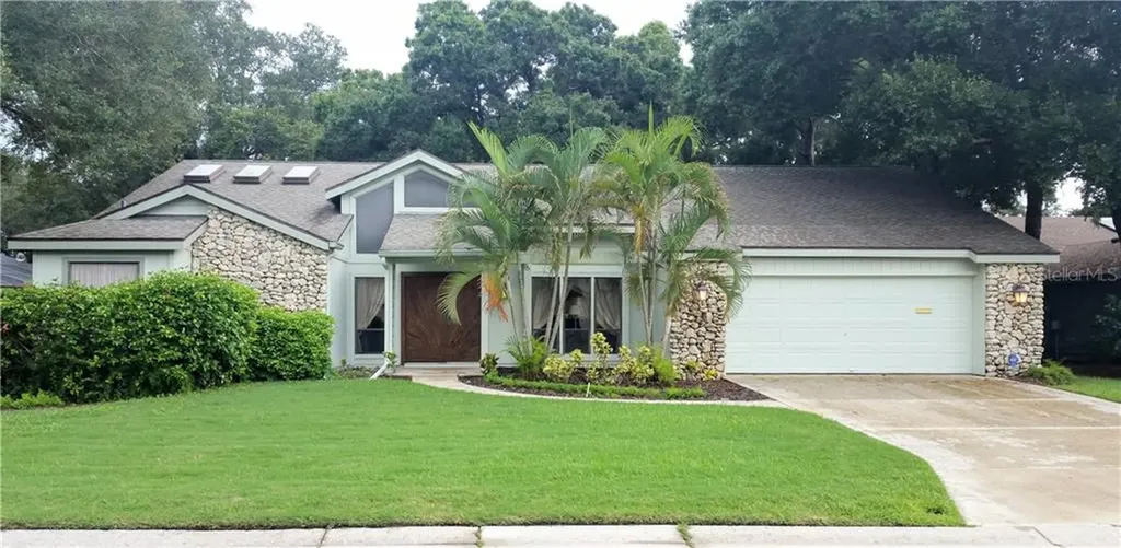 1755 Oak Lakes Drive Sarasota FL 34232