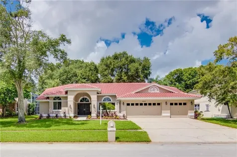 2410 Parkstream Avenue Clearwater FL 33759