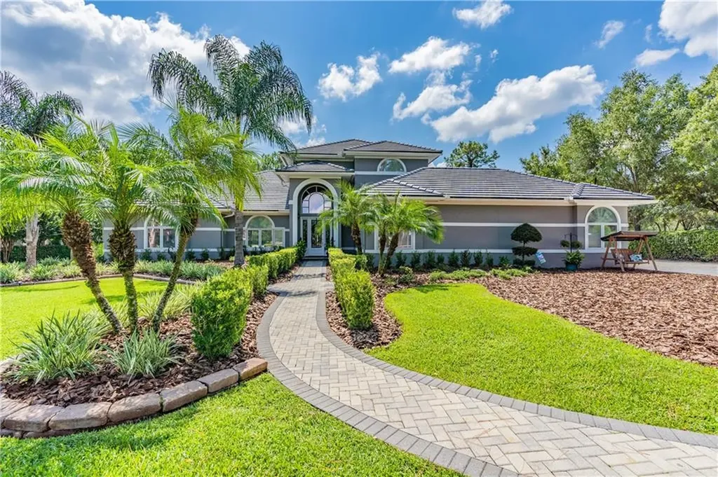 6308 W Maclaurin Drive Tampa FL 33647