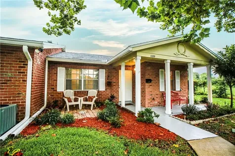 1289 Americana Place Orlando FL 32807