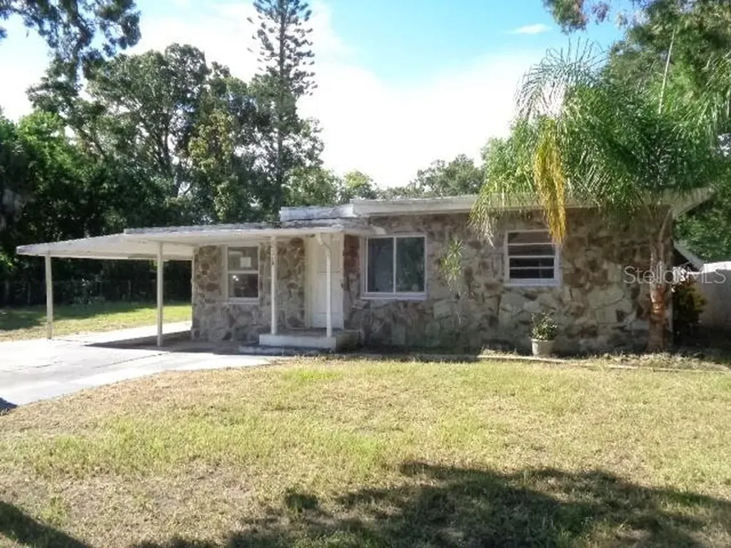 5118 16th Avenue S Gulfport FL 33707